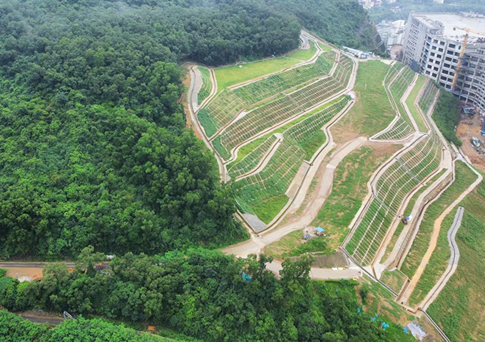 鹽田港拖車綜合服務(wù)中心后方山體滑坡隱患綜合治理搶險工程勘察、設(shè)計、施工總承包（EPC）