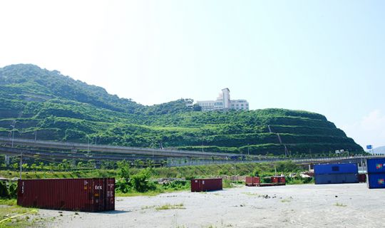 【廣東省獲獎(jiǎng)】深圳市東部沿海高速公路-蓮塘至鹽田段梧桐山道立交路塹邊坡地質(zhì)災(zāi)害治理工程勘查、設(shè)計(jì)
